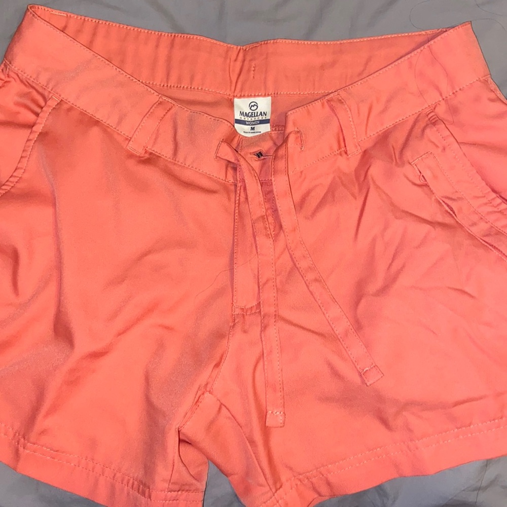 Magellan CORAL Shorts